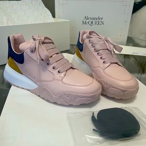 Alexander Mcqueen Court Sneakers
